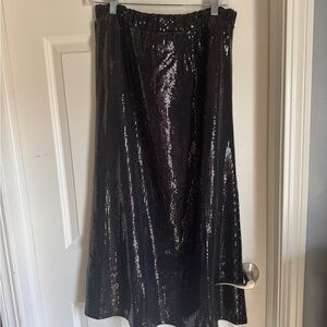 Elegant Black Sequin Skirt